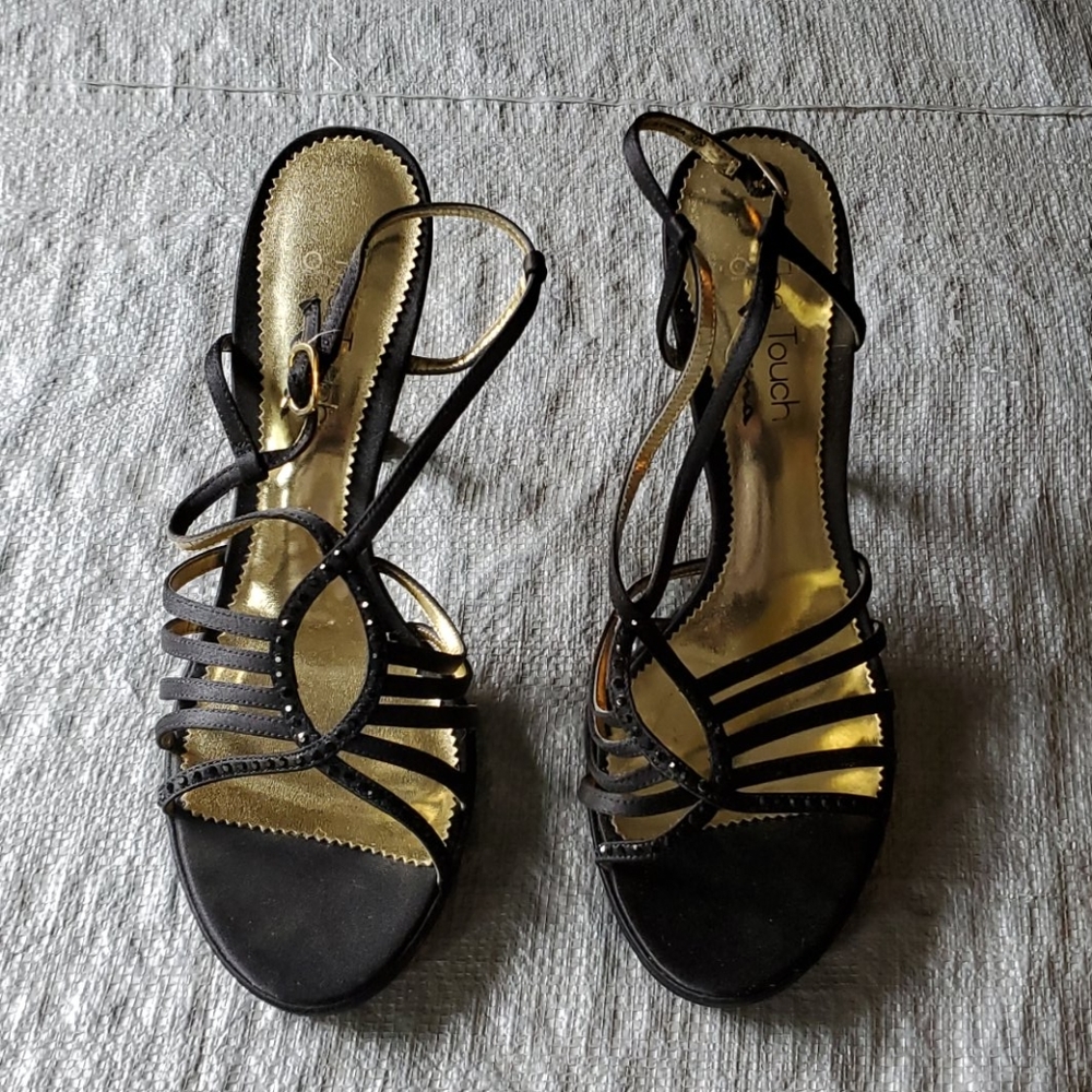 Women's touch of vina hi heels